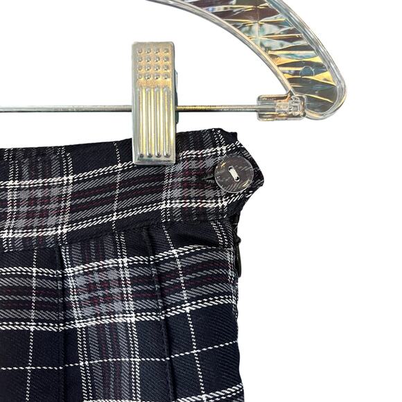 Pleated Mini Plaid Skirt Skort Grunge, Mall Goth, Punk XS 26" Waist - Picture 3 of 6